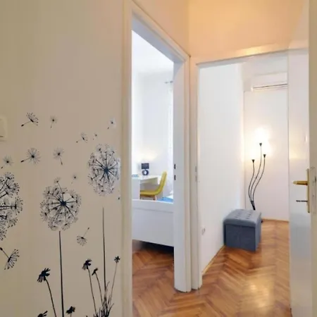 Carmen Apartman