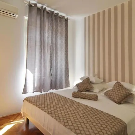 Carmen Apartment Split